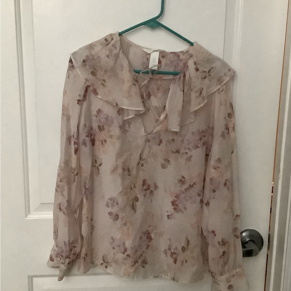 Hem Floral Puffy Sleeve Blouse Size Medium